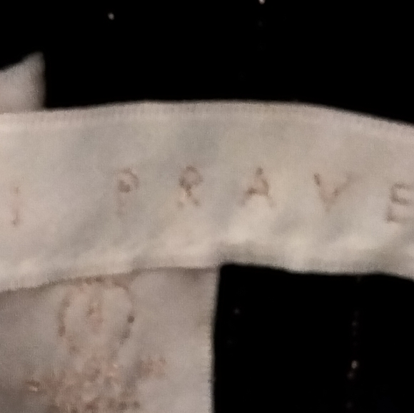 Tori Praver excellent condition shorts  all items marked $10 or less r 10/25 - Picture 6 of 7